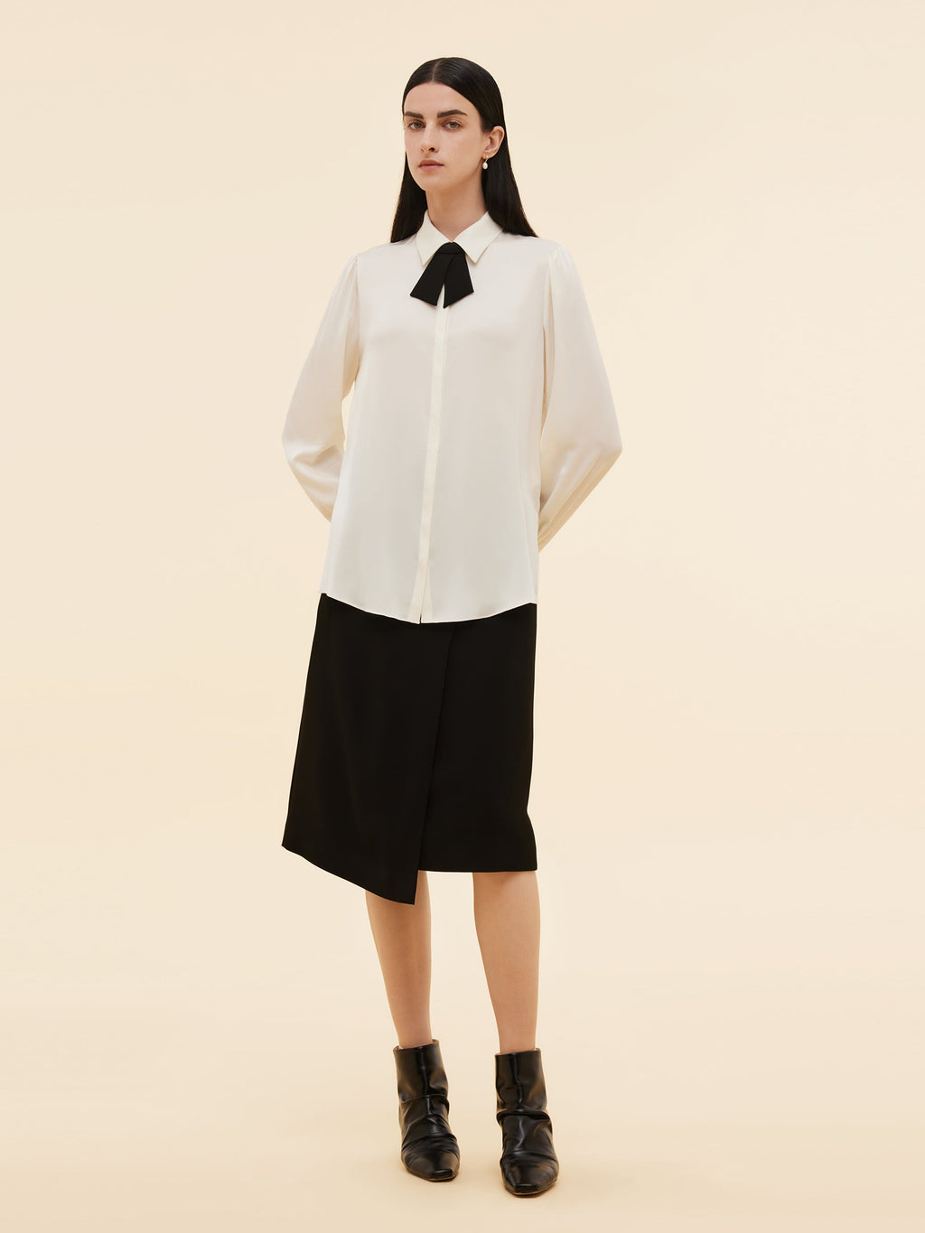 22MM Mulberry Silk Women Shirt With Detachable Bow