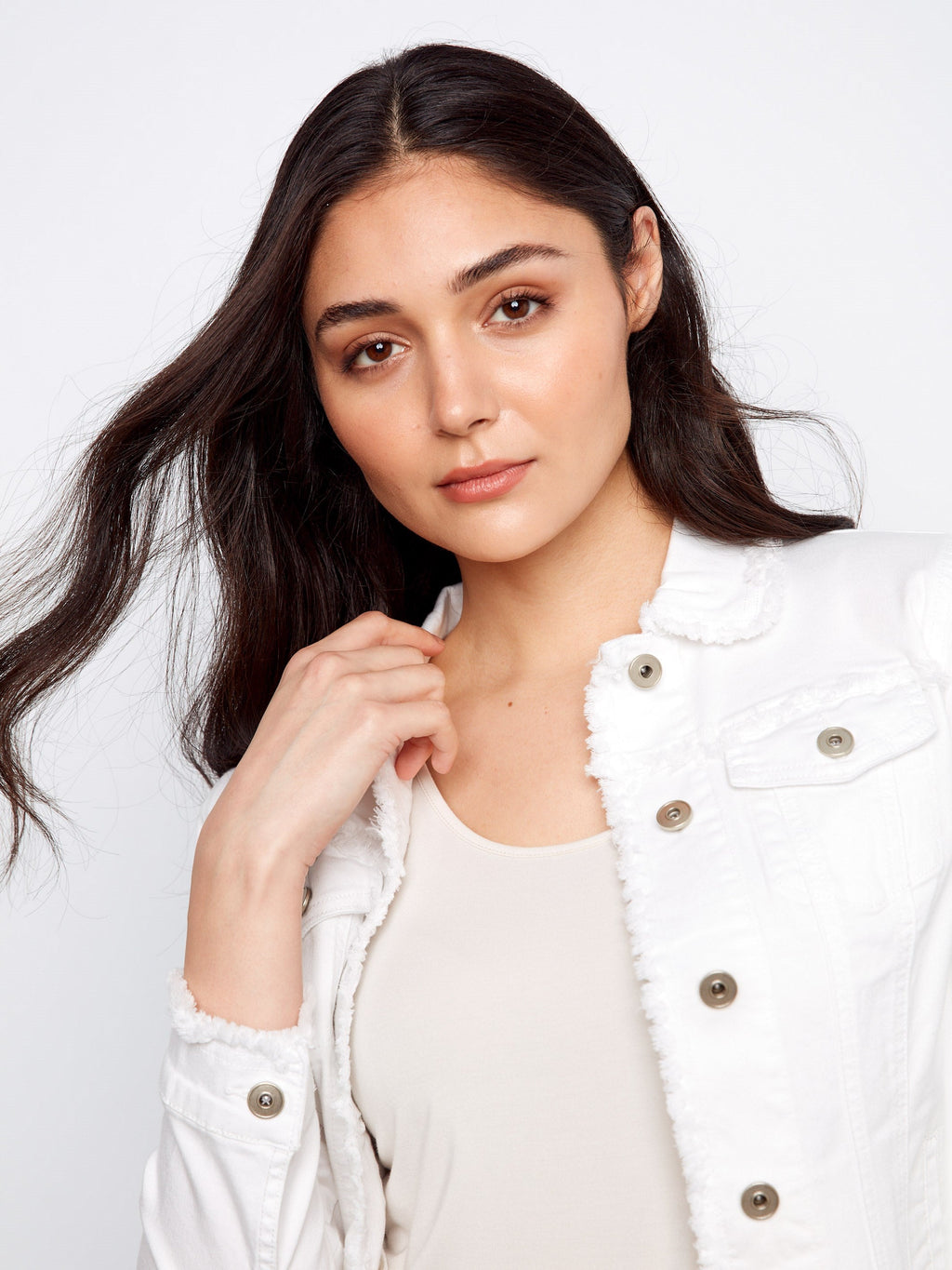Frayed Edge Stretch Twill Jean Jacket - White