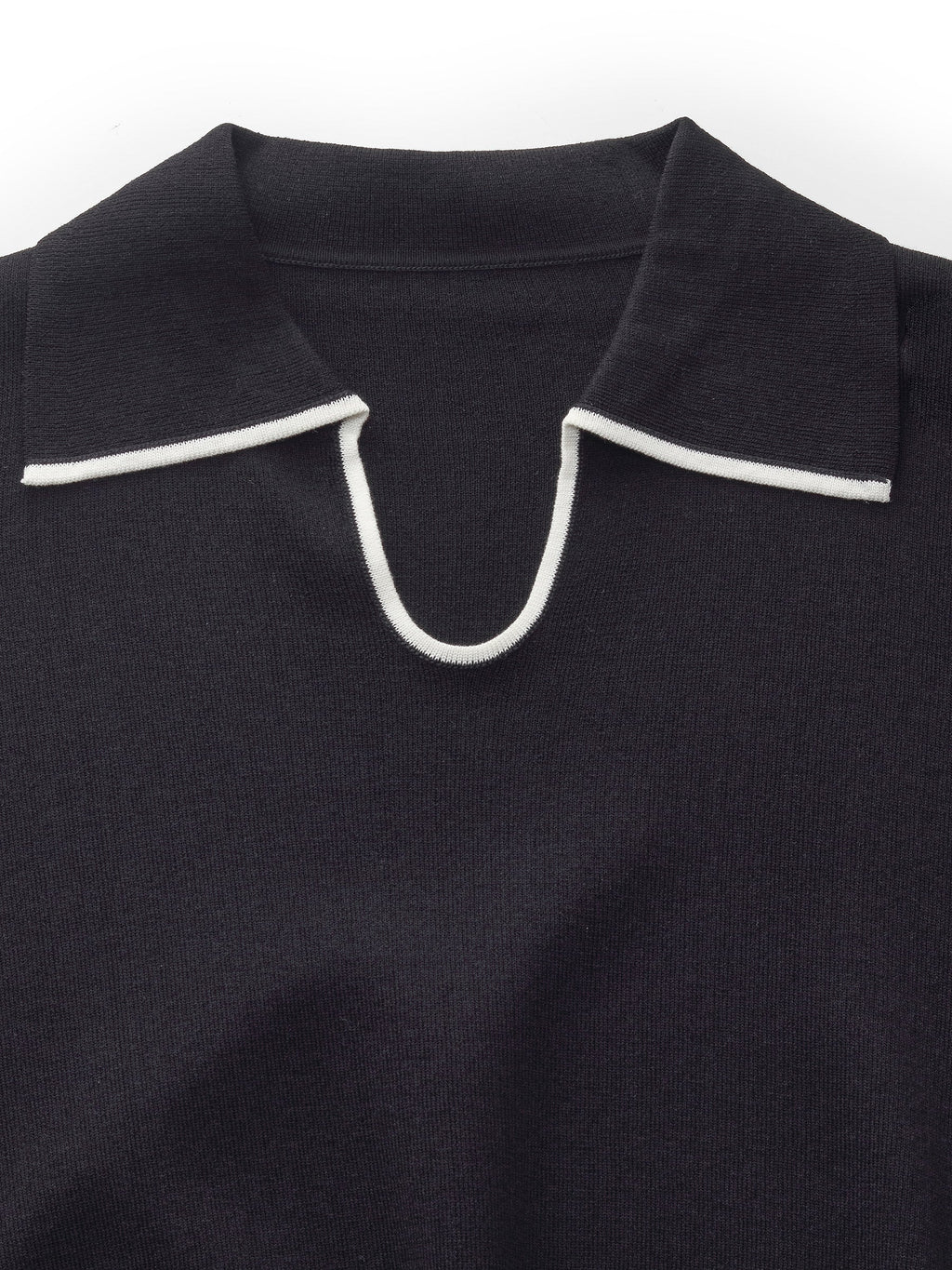 Tencel Blend Contrast Trim Women Knit Top
