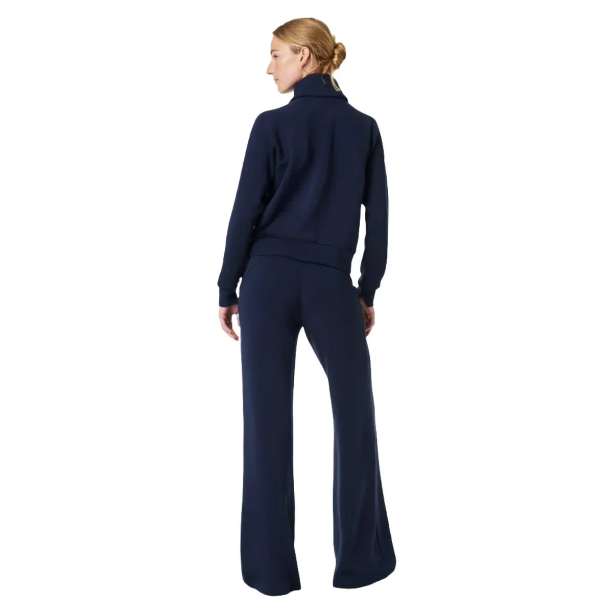 Women's AirEssentials Half Zip