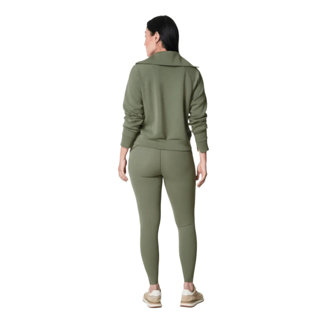 Women's AirEssentials Half Zip