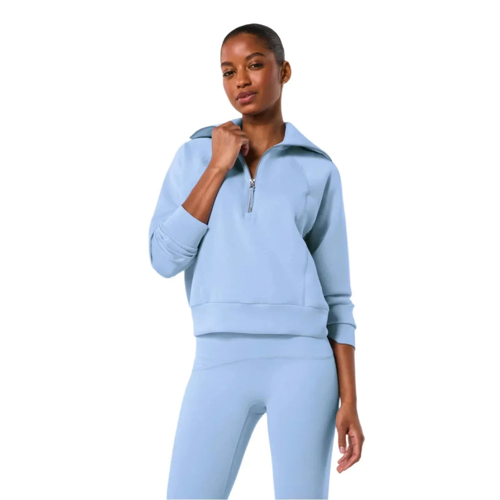 Women's AirEssentials Half Zip